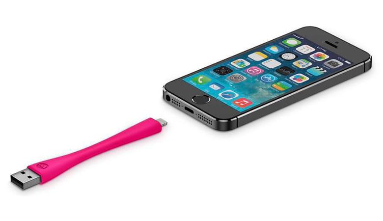 Pinkki Memory-flex USB-latauskaapeli Apple-laitteille 8,90€ (säästä 64%)