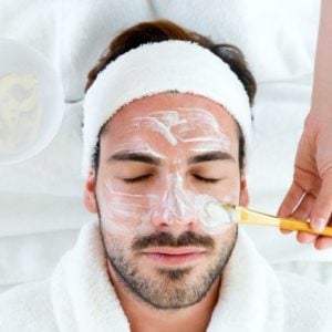Hemmotteluhoito miehille - spa-kasvohoito ja jalkahieronta